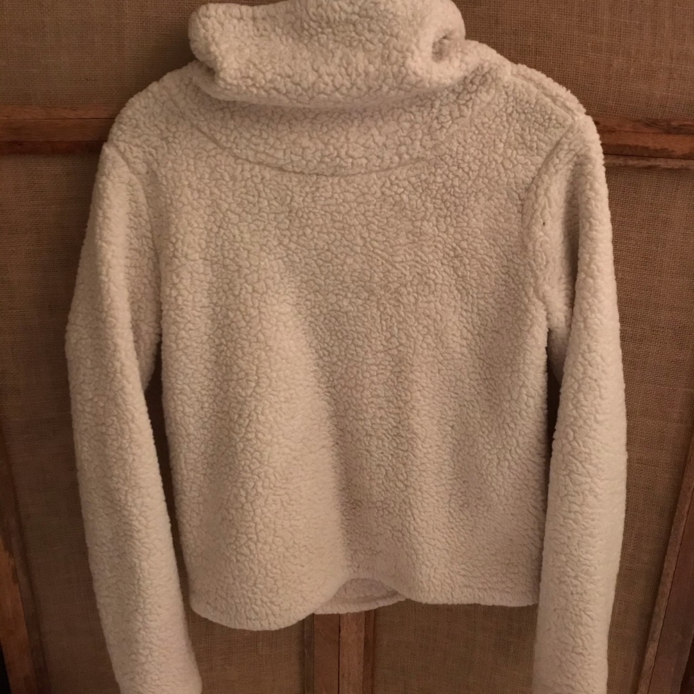 Thick turtle neck sweater